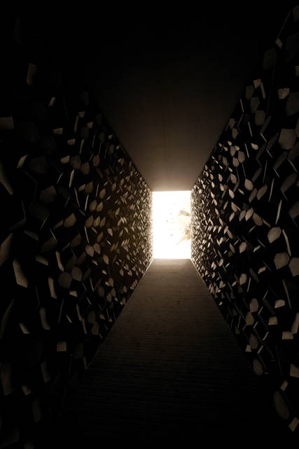 Soil quasi bricks, 2003 - Museum of Contemporary Art, Sydney – 2003 - Photo: Jenni Carter