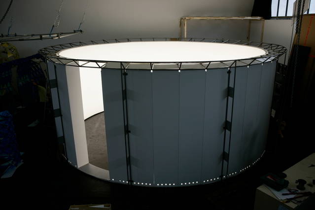 360° white room, 2006 - Studio Olafur Eliasson, Berlin – 2006 - Photo: Anna Sofie Hartmann
