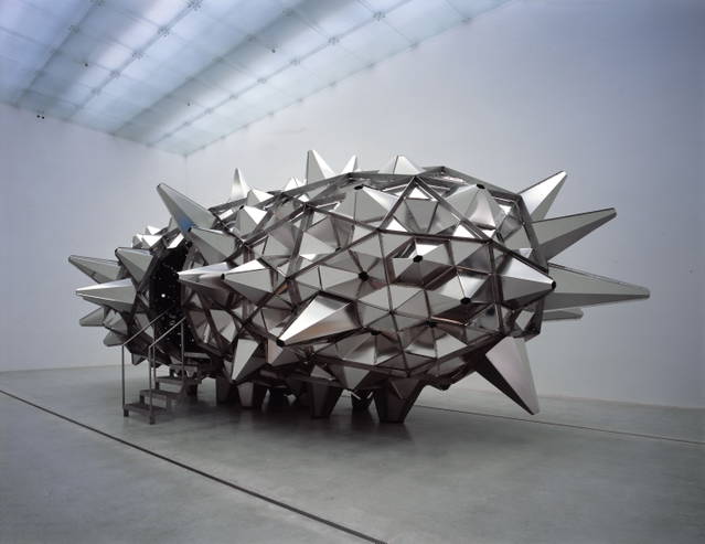 La situazione antispettiva, 2003 - 21st Century Museum of Contemporary Art, Kanazawa, Japan – 2003 - Photo: Shigeo Anzai