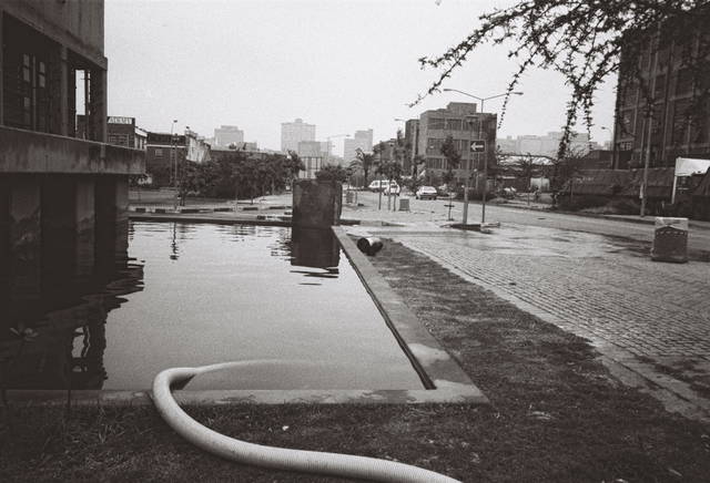 Erosion, 1997 - 2nd Johannesburg Biennial – 1997 - Photo: Olafur Eliasson