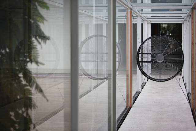 Where do you come from? What are you? Where are you going?, 2009 - 21st Century Museum of Contemporary Art, Kanazawa, Japan – 2009 - Photo: Studio Olafur Eliasson
