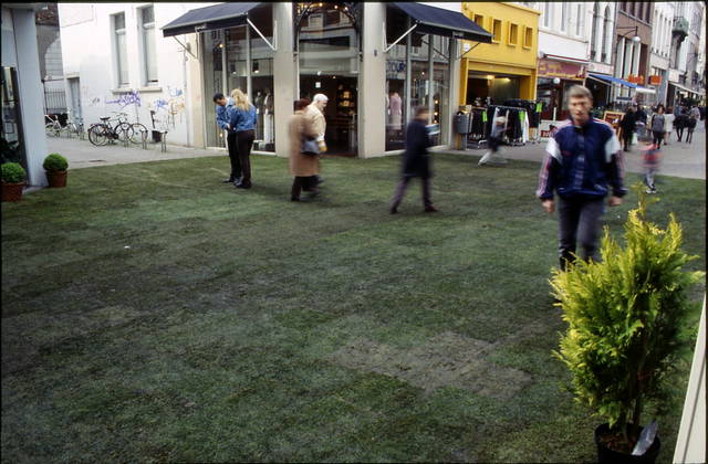 Succession, 1998 - SMAK Stedelijk Museum voor Actuele Kunst, Gent, Belgium – 1998 - Photo: Olafur Eliasson