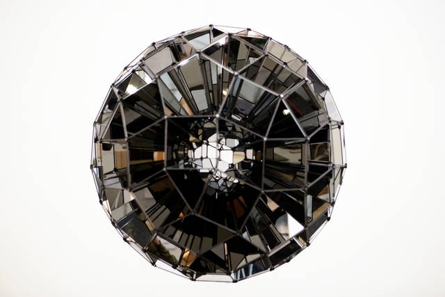 Square sphere, 2007 - PKM Gallery, Seoul – 2007 - Photo: Studio Olafur Eliasson