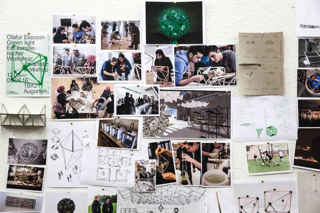 Green light, 2016 – An artistic workshop at the Moody Center for the Arts, Houston, Texas - Photo: María del Pilar García Ayensa / Studio Olafur Eliasson 