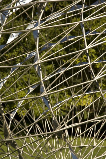 Sunspot sphere, 2005 - Private collection, Connecticut – 2005 - Photo: Fabian Birgfeld, PhotoTECHTONICS