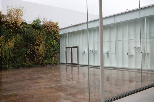 Installation view - 21st Century Museum of Contemporary Art, Kanazawa, Japan – 2009 - Photo: Olafur Eliasson