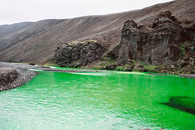 Green river, 1998 - The Northern Fjallabak Route, Iceland – 1998 - Photo: Olafur Eliasson