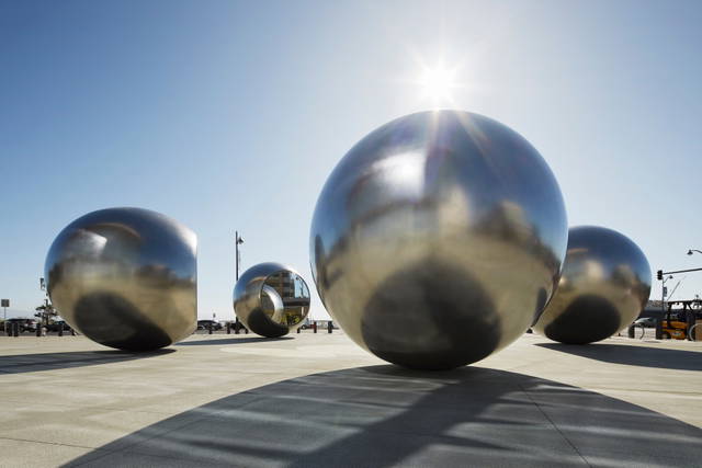 Seeing spheres, 2019 - Chase Center, San Francisco – 2019 - Photo: Matthew Millman
