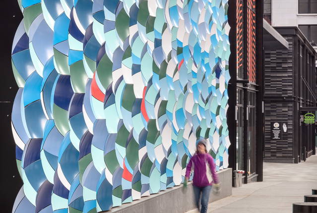 Atmospheric wave wall, 2020 - Willis Tower, Chicago – 2020 - Photo: Darris Lee Harris