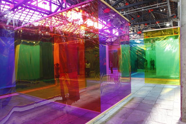 Seu corpo da obra (Your body of work) - SESC Belenzinho, São Paulo, Brazil – 2011 - Photo: Olafur Eliasson