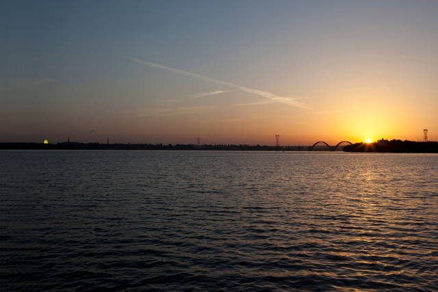 Dnipro sunrise, 2012 - Dnipro, Ukraine – 2012 - Photo: Studio Olafur Eliasson