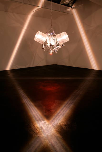 Solar flare lamp, 2005 - neugerriemschneider, Berlin – 2005 - Photo: Jens Ziehe