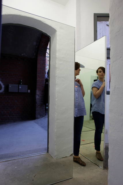 Grey Sheep with Tomás Espinosa - Studio Olafur Eliasson, Berlin – 2013 - Photo: María del Pilar García Ayensa / Studio Olafur Eliasson