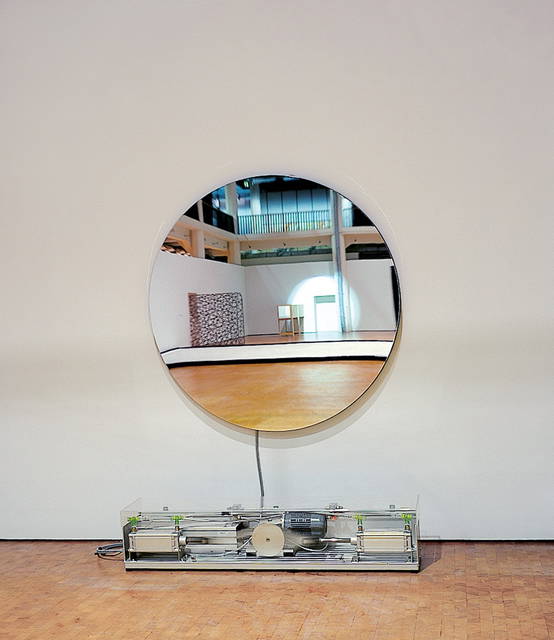 Convex / Concave - Zentrum für internationale Lichtkunst Unna, Germany – 1995/2000 - Photo: Franz Wamhof