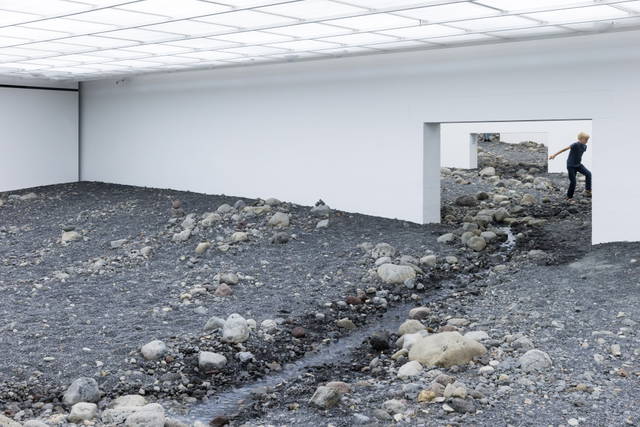 Riverbed, 2014 - Louisiana Museum of Modern Art, Humblebaek, Denmark – 2014 - Photo: Iwan Baan