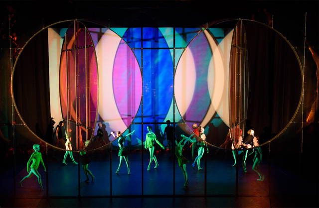 Tree of Codes, 2015 by Wayne McGregor, Olafur Eliasson and Jamie xx with dancers from Company Wayne McGregor and Paris Opera Ballet - Opera House, Manchester – 2015 - Photo: Joel Chester Fildes