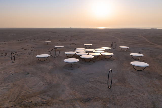 Shadows travelling on the sea of the day - Northern Heritage Sites, Doha, Qatar – 2022 - Photo: Iwan Baan