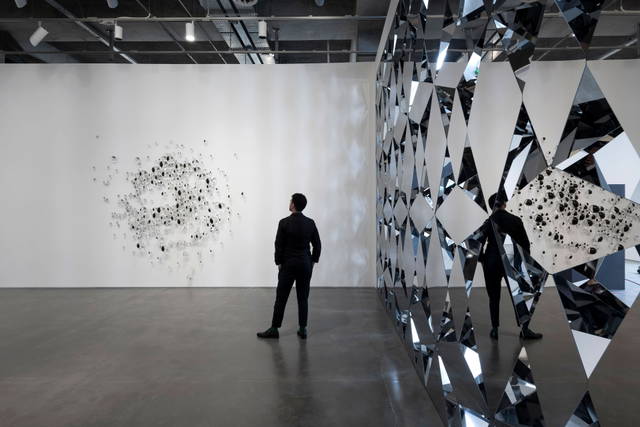 Installation view of Less ego wall, 2015 and Your solar nebula, 2015 - Istanbul Museum of Modern Art, Istanbul – 2024 - Photo: Kayhan Kaygusuz