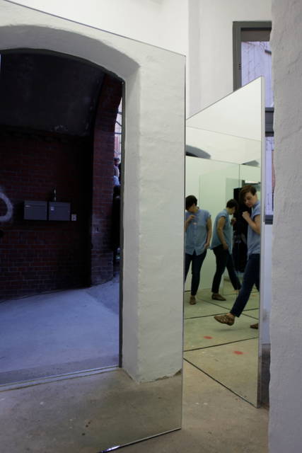 Grey Sheep with Tomás Espinosa - Studio Olafur Eliasson, Berlin – 2013 - Photo: María del Pilar García Ayensa / Studio Olafur Eliasson