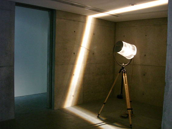 Lighthouse lamp, 2004 - Private collection, Tokyo – 2004 - Photo: Olafur Eliasson