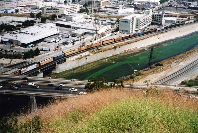 Green river, 1998 - Los Angeles – 1998 - Photo: Olafur Eliasson