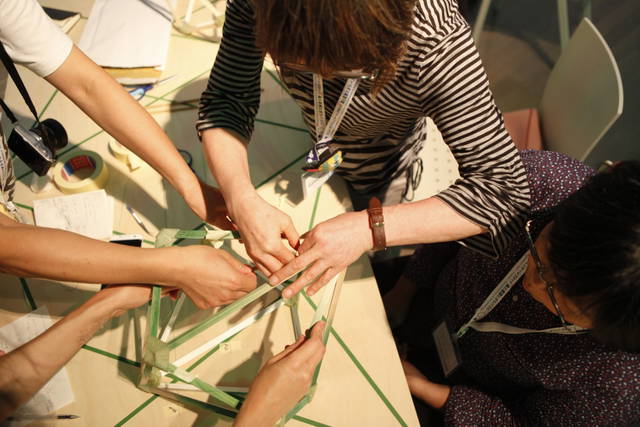 Green light, 2016 – An artistic workshop Co-produced by Thyssen-Bornemisza Art Contemporary. Hosted by Yokohama Triennale  - Yokohama Triennale, Japan – 2017 - Photo: Brita Jaichner