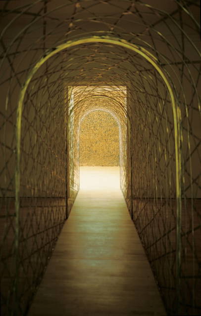 Fivefold tunnel, 2000 - Neue Galerie am Landesmuseum Joanneum, Graz, Austria – 2000 - Photo: Koinegg