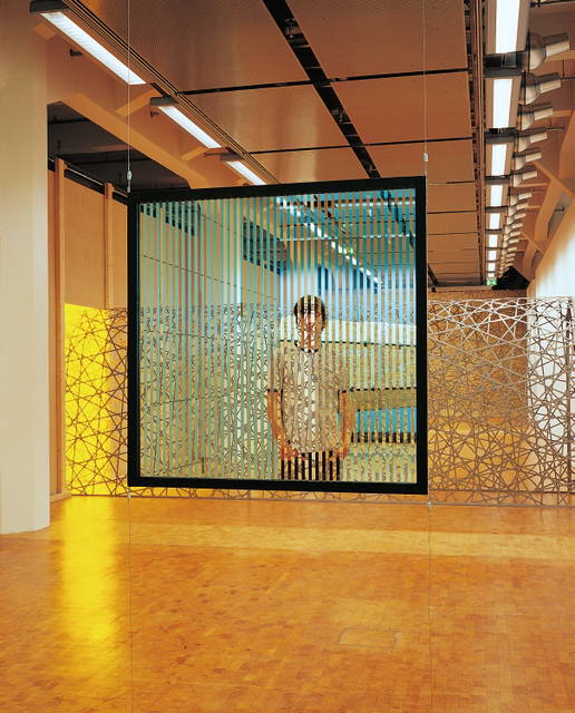 Seeing yourself seeing, 2001 - Zentrum für internationale Lichtkunst Unna, Germany – 2001 - Photo: Franz Wamhof