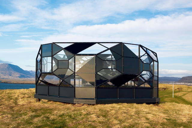 The blind pavilion, 2003 - Videy Island, Iceland – 2003 - Photo: Fridrik Orn 
