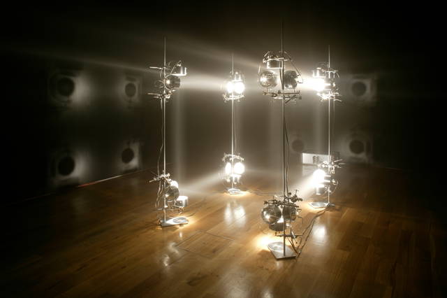 1 m3 light, 1999 - Kunstmuseum Wolfsburg, Germany – 2004 - Photo: Jens Ziehe