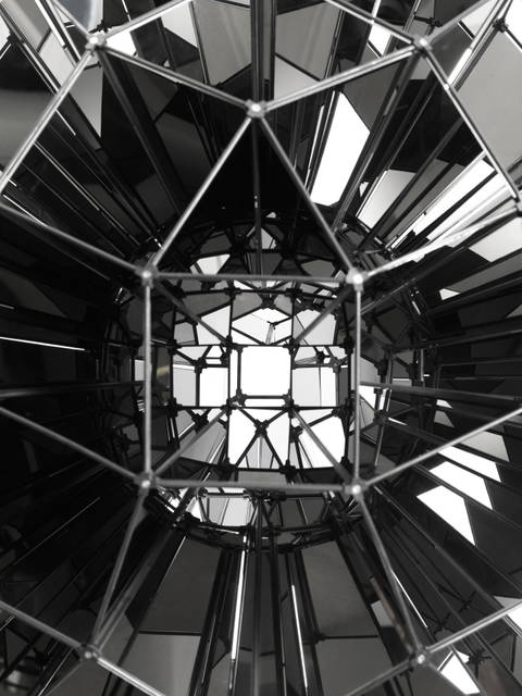 Square sphere, 2007 - Photo: Jens Ziehe