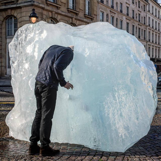 Image used on Blog post '1374' (from Instagram) - Photo: Olafur Eliasson and Minik Rosing