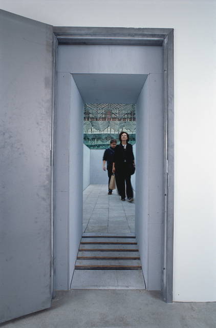 Your now is my surroundings, 2000 - Bonakdar Jancou Gallery, New York – 2000 - Photo: Oren Slor