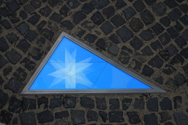 Negative glacier kaleidoscope (Kepler icosa star) Prototyp