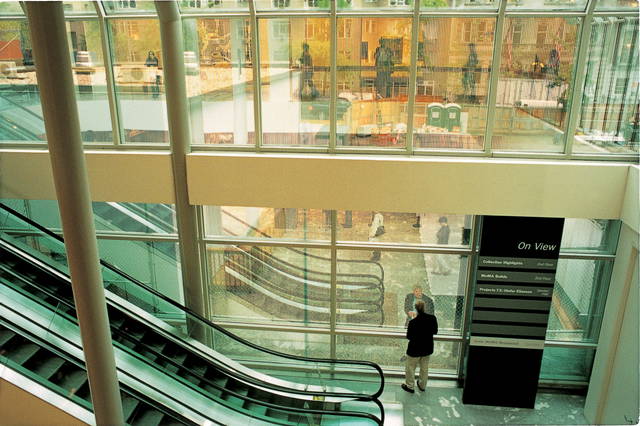 Seeing yourself sensing, 2001 - The Museum of Modern Art, New York – 2001 - Photo: Olafur Eliasson
