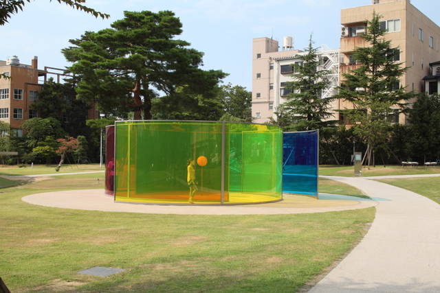 Colour activity house, 2010 - 21 Century Museum of Contemporary Art, Kanazawa, Japan – 2010 - Photo: KIOKU Keizo / Courtesy of 21st Century Museum of Contemporary Art, Kanazawa