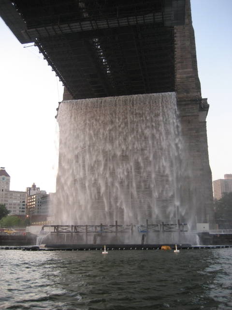 The New York City Waterfalls, 2008 - Brooklyn Bridge, New York – 2008 - Photo: Rochelle Steiner / Courtesy Public Art Fund