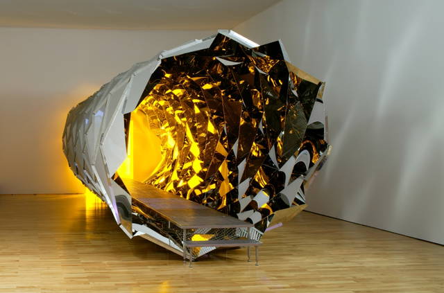 Your spiral view - Kunstmuseum Wolfsburg, Germany – 2004 - Photo: Jens Ziehe