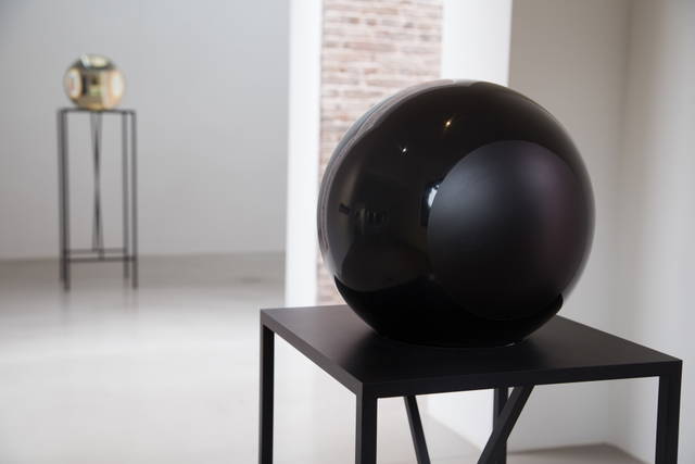Closed ego, 2015 - Mirrored Gardens, Hualong Agriculture Grand View Garden, Panyu, Guangzhou, China – 2015 - Photo: Luo Xianglin, Chen Shengming