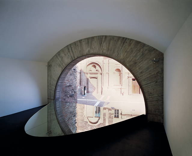 Your circumspection disclosed, 1999 - Castello di Rivoli Museo D'Arte Contemporanea, Turin, Italy – 1999 - Photo: Paolo Pellion