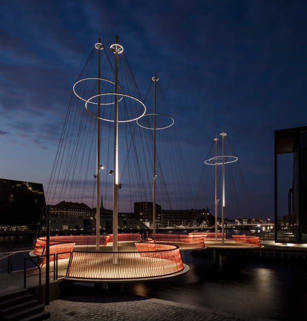 Cirkelbroen, 2015 - Christianshavn Canal, Copenhagen – 2015 - Photo: Anders Sune Berg
