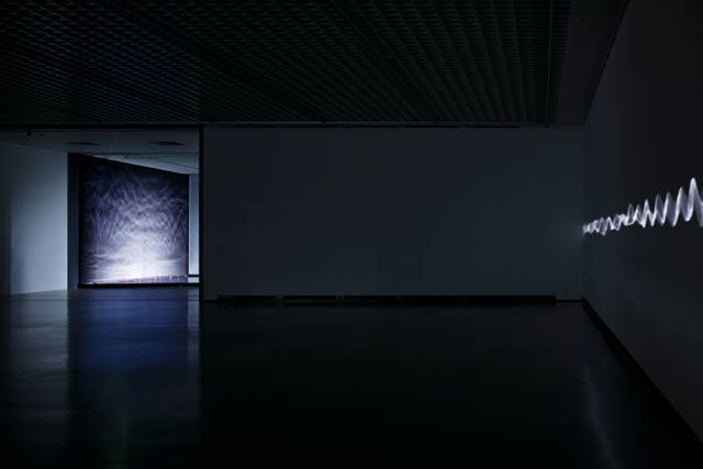 Notion motion - Museum Boijmans van Beuningen, Rotterdam, The Netherlands – 2005 - Photo: Jens Ziehe