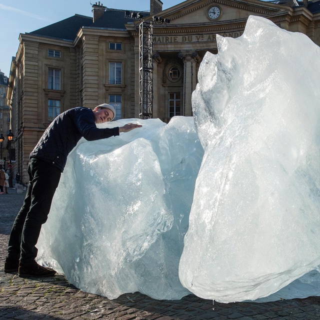 Image used on Blog post '1273' (from Instagram) - Photo: Olafur Eliasson and Minik Rosing