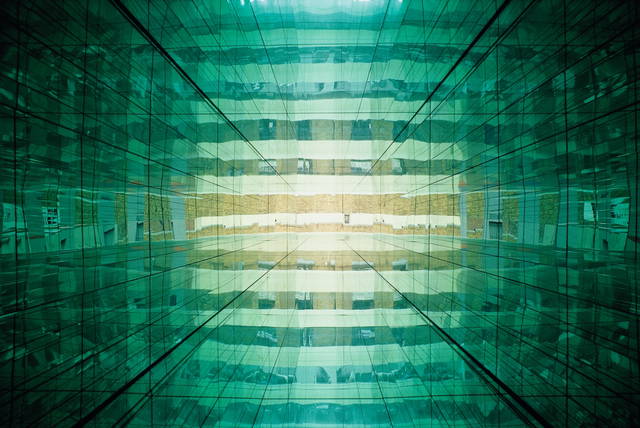 The inner kaleidoscope, 2000 - Bonakdar Jancou Gallery, New York – 2000 - Photo: Oren Slor