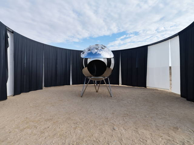 Rainbow incubator, 2023 - Al Thakhira, Qatar – 2023 - Photo: Anders Sune Berg