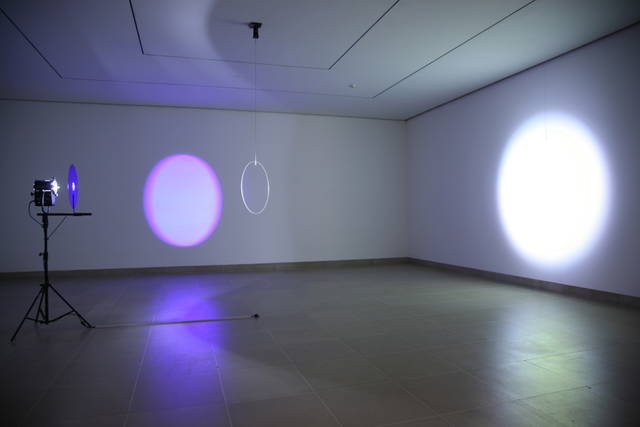 Yellow versus purple - Dallas Museum of Art – 2003 - Photo: Studio Olafur Eliasson