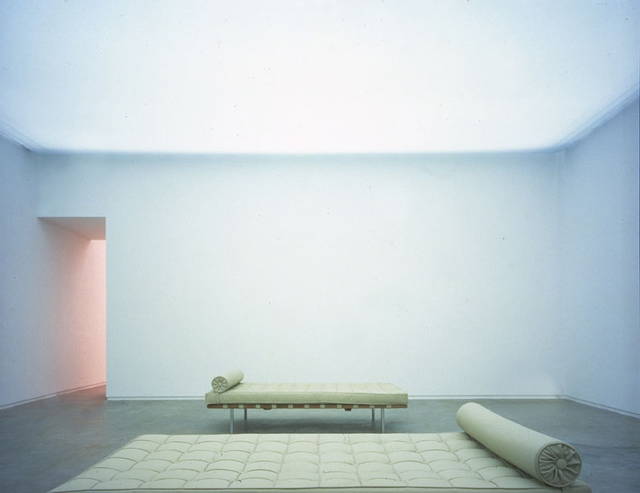 Your intuitive surroundings versus your surrounded intuition, 2000 - La Colección Jumex, México – 2000