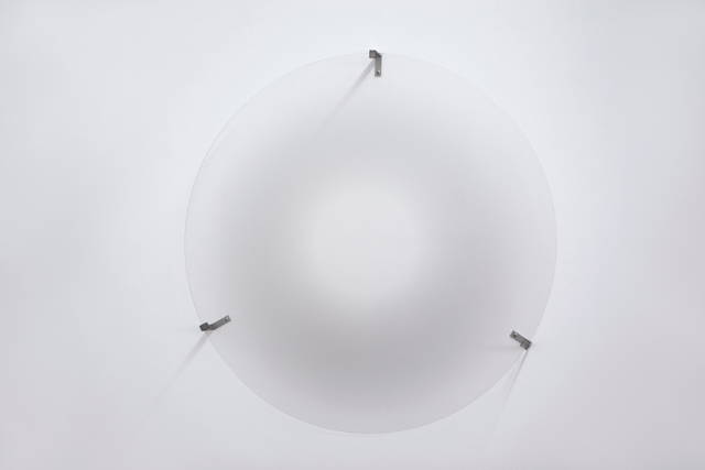 Vanishing reflection (circular fade-out), 2013 - Photo: María del Pilar García Ayensa / Studio Olafur Eliasson