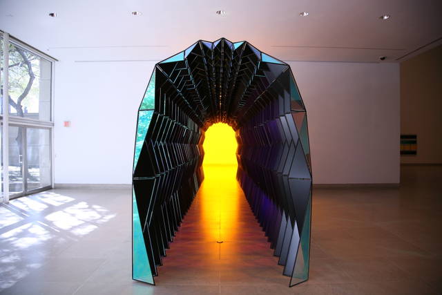 One-way colour tunnel - Dallas Museum of Art – 2007 - Photo: Studio Olafur Eliasson