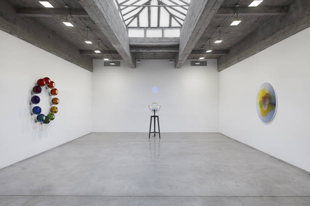 Installation view of: Olafur Eliasson: Your ocular relief, 2021 - Tanya Bonakdar Gallery, New York – 2021 - Photo: Tom Powel Imaging